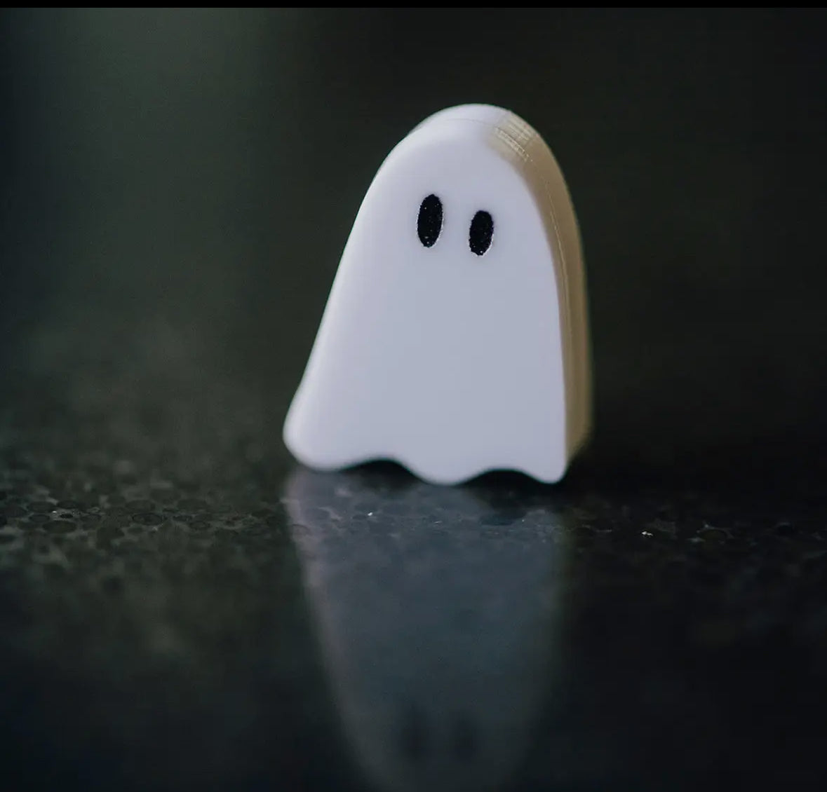 Ghostie needleminder