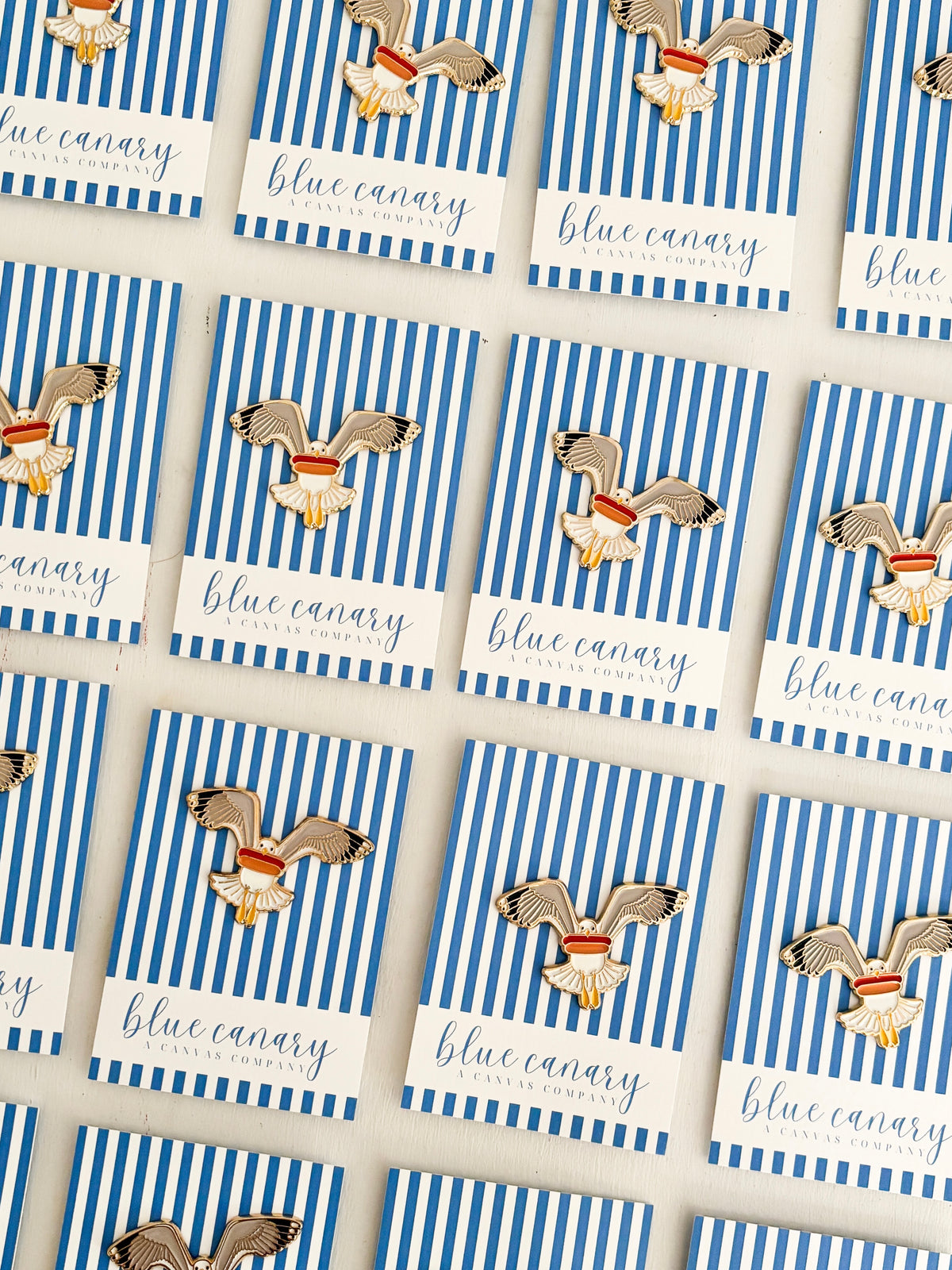 Hot Dog Seagull needleminder