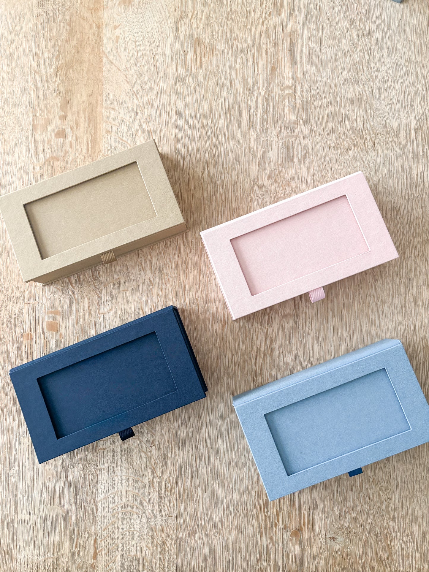 self-finishing Linen Keepsake Box with insert top