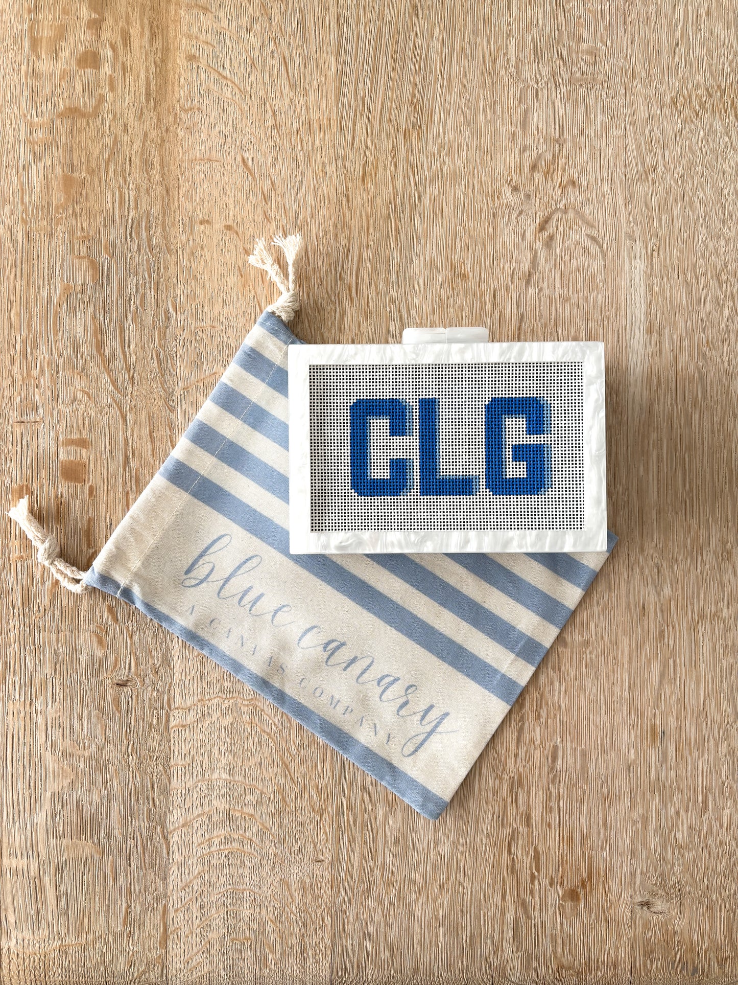 the𝗡𝗗𝗟𝗣𝗧bag™️ acrylic clutch with painted monogram