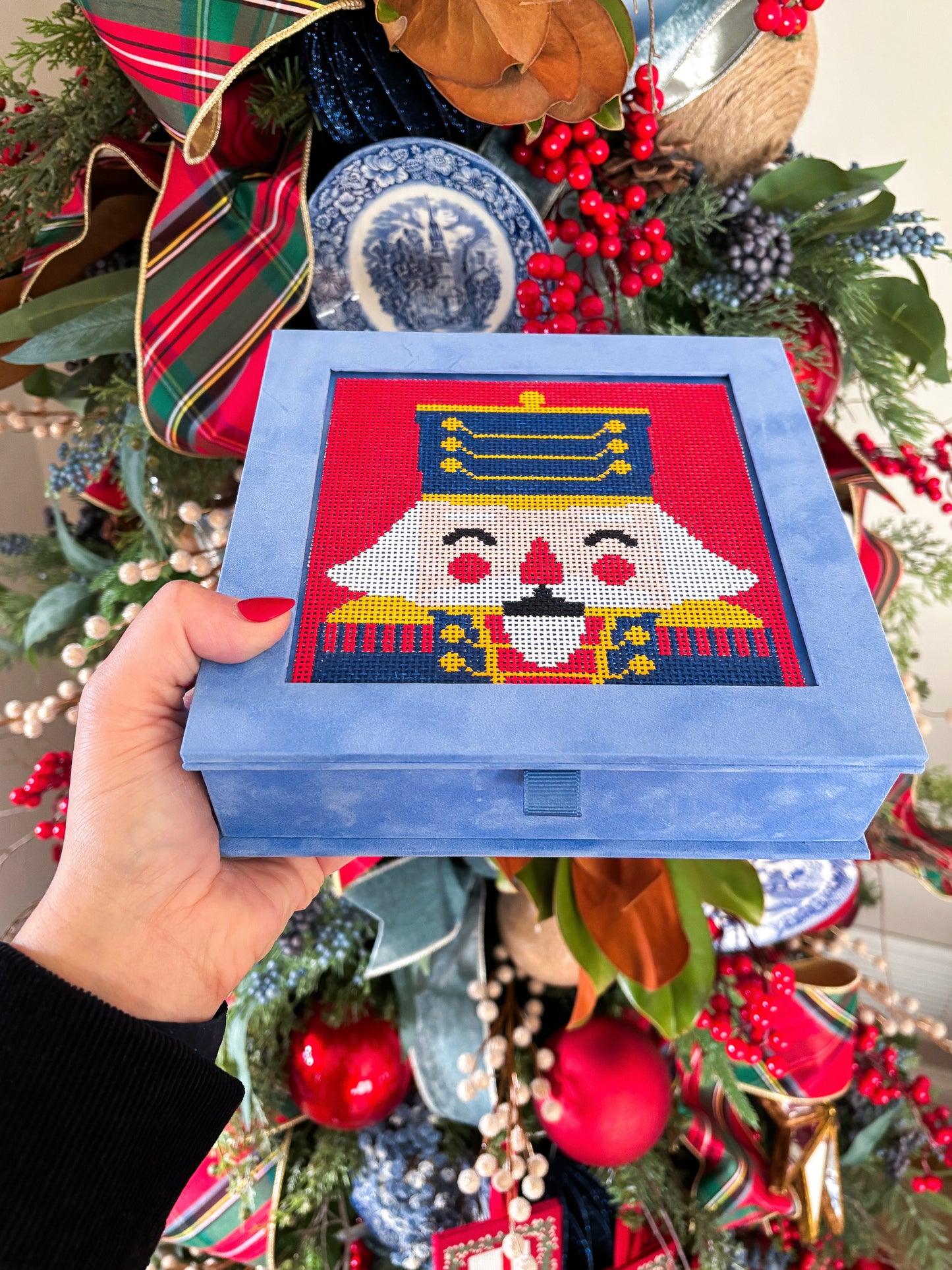 Velvet self-finishing Christmas Card Box with insert top