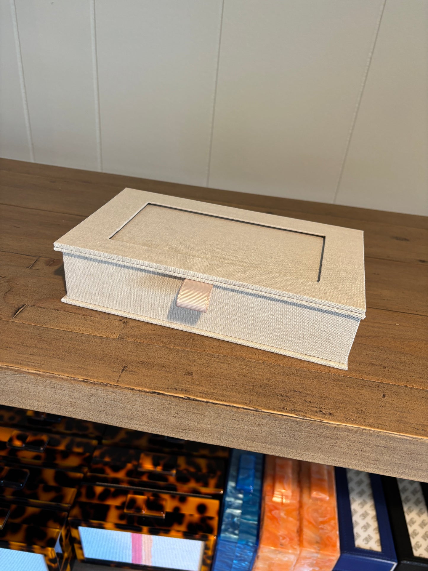 self-finishing Linen Keepsake Box with insert top